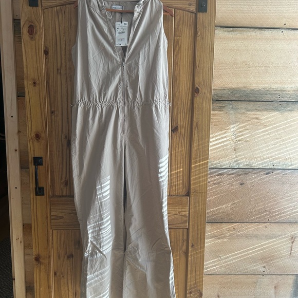 Zara jumper. Xl but fits more like large - Picture 4 of 4